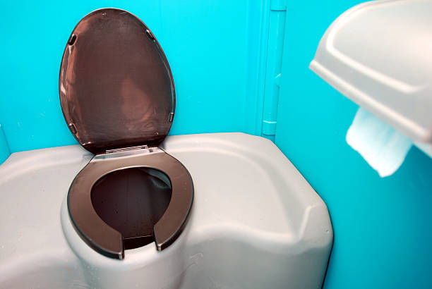 Best Porta potty delivery and setup  in Marquette, MI